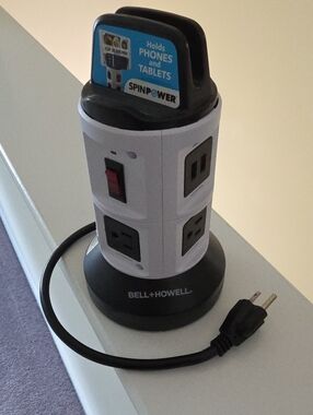White & Black Spinning Tower Power Strip with USB Ports